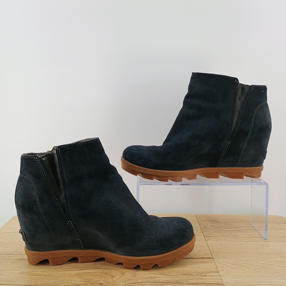 Sorel Wedge Booties Women Size 9 Blue Leather Zip Up Ankle Boots Round Toe Heels